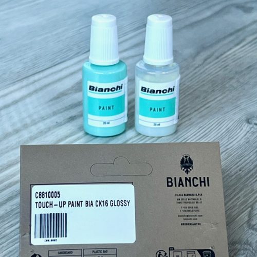 IMG_9646 Vernice per ritocchi PAINT TOUCH UP BIANCHI, colore CK16 celeste fluo LUCIDO, codice C8810005